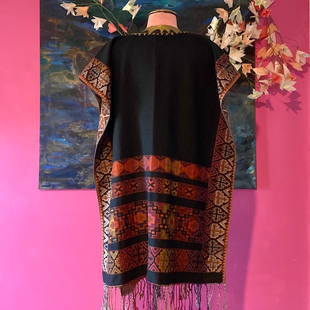 Beautiful Bohemian Fringed Tunic Poncho Loungewear Layering Dress w/ Open Sides